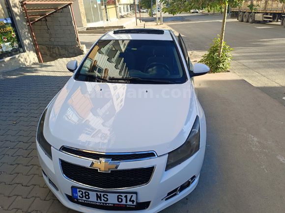 Sahibinden Chevrolet Cruze 1.6 Design Edition Plus 2011 Model