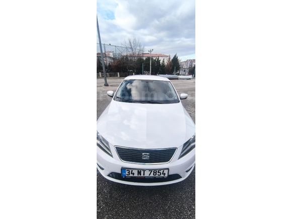 Sahibinden Seat Toledo 1.4 TDI Style 2015 Model  213.500 km Beyaz