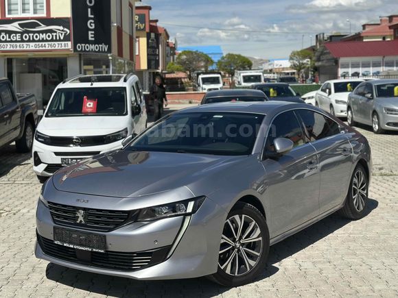 HATASIZ 129 km İÇİ BEYAZ ISITMA ELK BAGAJ KABLOSUZ ŞARJ ANIMASYONLU LED STOP FULL Peugeot 508 1.5 BlueHDI Allure 2020 Model Van