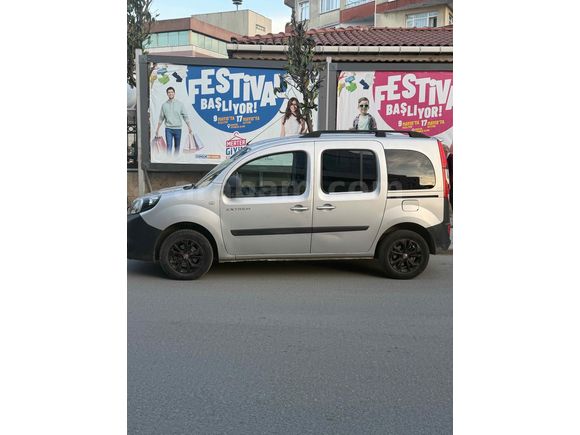 Sahibinden Renault Kangoo Multix 1.5 dCi Extreme 2017 Model 