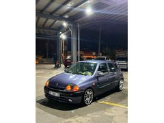 Sahibinden Renault Clio 1.4 RXT 2002 Model 