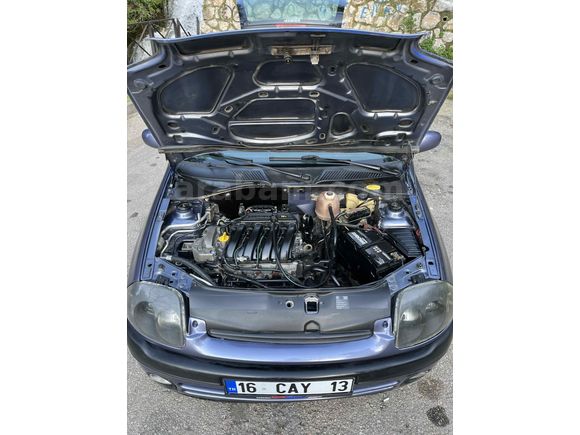 Sahibinden Renault Clio 1.4 RXT 2002 Model 