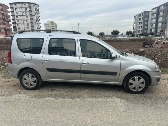 Sahibinden Dacia Logan 1.5 dCi Black Line 2010 Model Adana