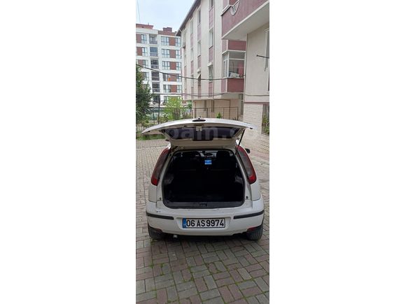 Sahibinden SIFIR MOTORLU Opel Corsa Van 1.3 CDTI 2005 Model