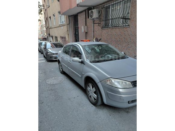 Sahibinden Renault Megane 1.6 Dynamique 2004 Model