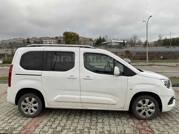 Sahibinden Opel Combo 1.5 CDTI Excellence 2019 Model