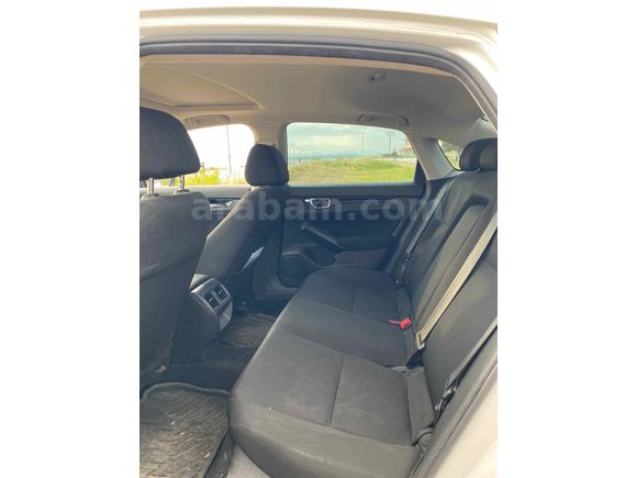 Sahibinden Honda Civic 1.5 i-VTEC Eco Elegancee 2021 Model 