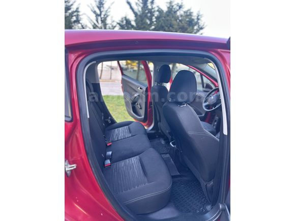 Sahibinden Peugeot 208 1.2 VTi Access 2013 Model 