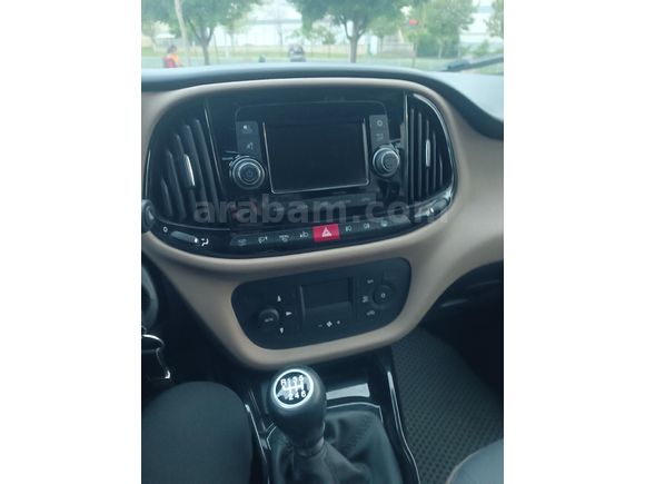 Sahibinden Fiat Doblo Combi 1.6 Multijet Premio Plus 2021 Model