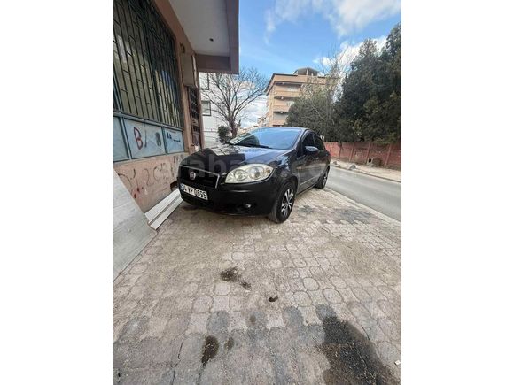 Sahibinden Fiat Linea 1.3 Multijet Active 2008 Model  230.000 km Siyah
