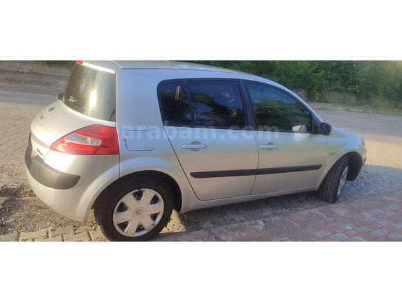 Sahibinden Renault Megane 1.4 Authentique 2007 Model