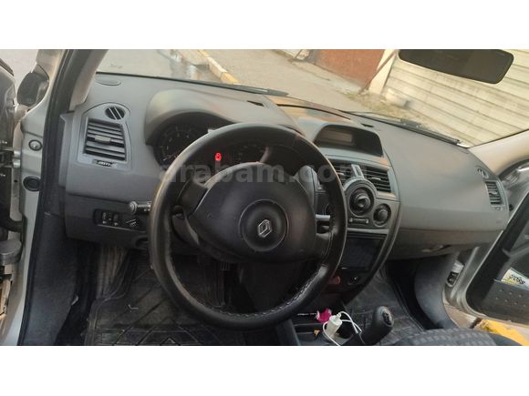 Sahibinden Renault Megane 1.4 Authentique 2007 Model