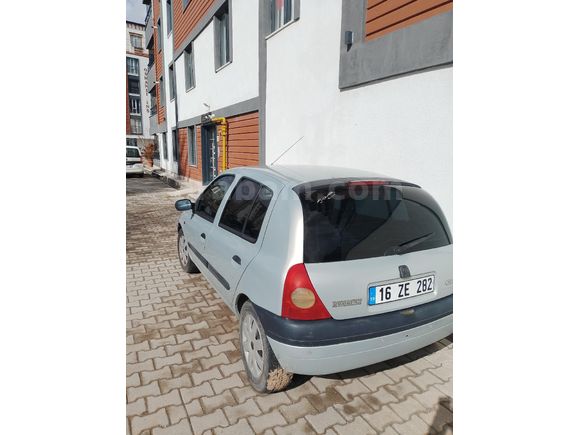 Sahibinden  Tam Otomatlk, bakımlı Renault Clio 1.6 RTE 2000 Model