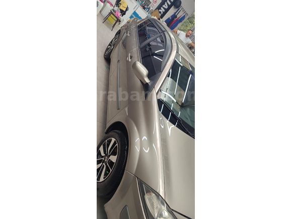 Sahibinden Renault Megane 1.6 Expression 2009 Model