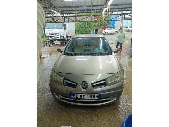 Sahibinden Renault Megane 1.6 Expression 2009 Model