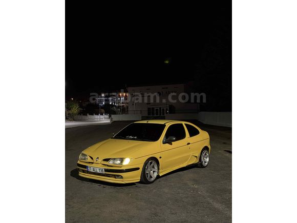 Sahibinden Renault Megane 1.6 Coupe RN 1998 Model 