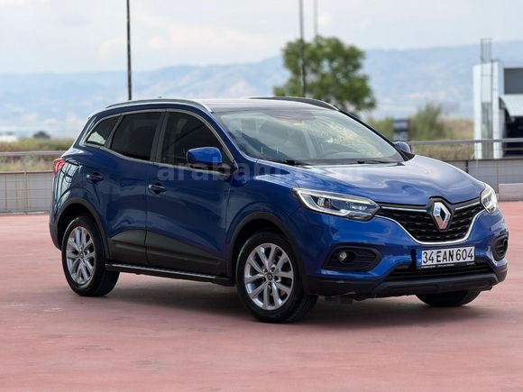 Sahibinden Renault Kadjar 1.3 TCE Touch Roof 2020 Model