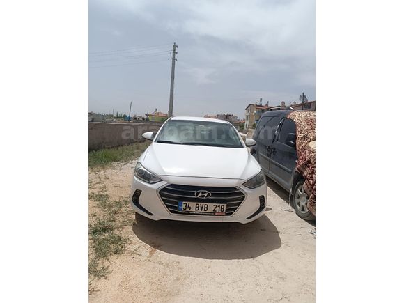 Sahibinden Hyundai Elantra 1.6 CRDi Style Plus 2018 Model