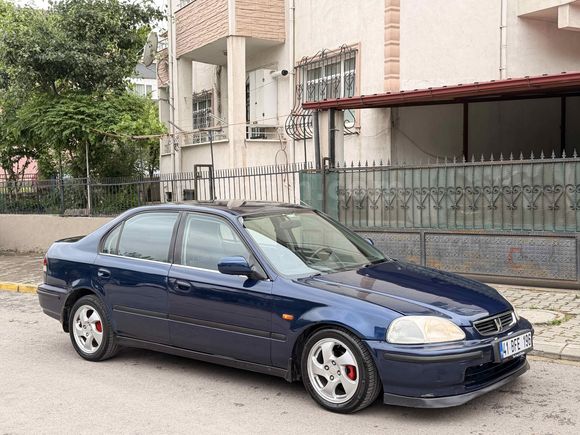 0-12 Ay Kredi Kartı Taksit İmkanı Otomatik Vtes Klimalı Sedan Honda