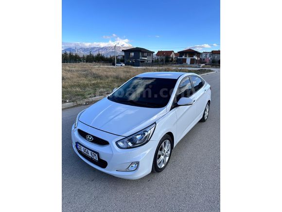 Sahibinden Hyundai Accent Blue 1.6 CRDI Mode Plus 2018 Model