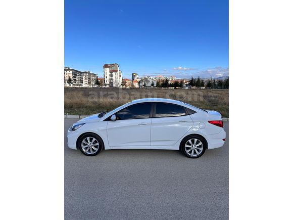Sahibinden Hyundai Accent Blue 1.6 CRDI Mode Plus 2018 Model