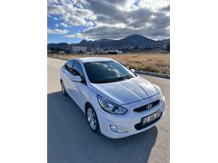 Sahibinden Hyundai Accent Blue 1.6 CRDI Mode Plus 2018 Model