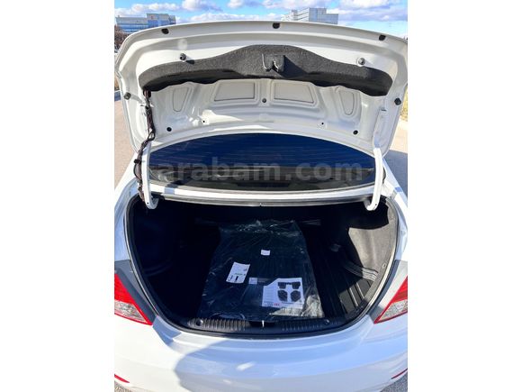 Sahibinden Hyundai Accent Blue 1.6 CRDI Mode Plus 2018 Model