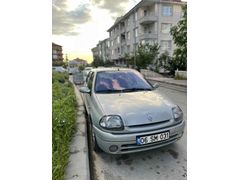 Sahibinden Renault Clio 1.6 RXT 2000 Model 