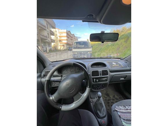 Sahibinden Renault Clio 1.6 RXT 2000 Model 