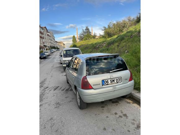 Sahibinden Renault Clio 1.6 RXT 2000 Model 