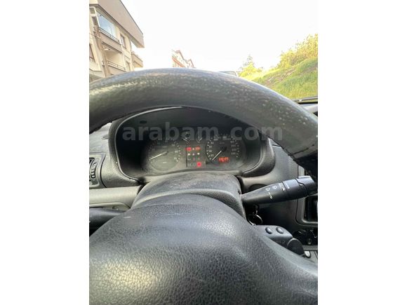 Sahibinden Renault Clio 1.6 RXT 2000 Model 