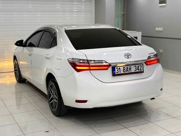 Toyota Corolla 1.6 Touch 2018 Model Hatasız