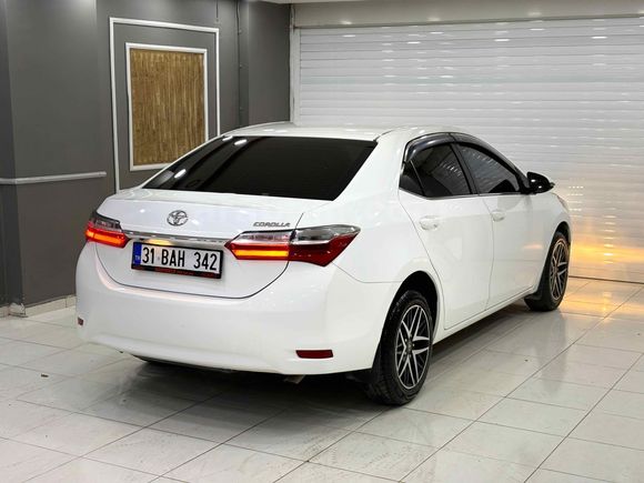 Toyota Corolla 1.6 Touch 2018 Model Hatasız