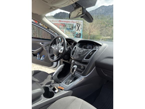 Sahibinden Ford Focus 1.6 Ti-VCT Titanium 2012 Model