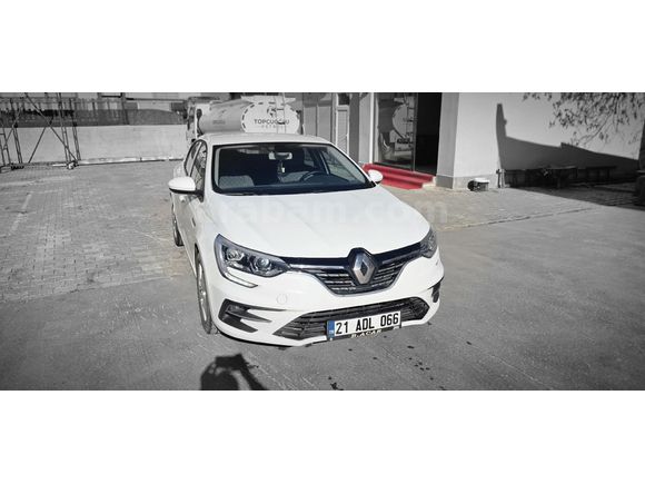 Sahibinden Renault Megane 1.5 Blue DCI Joy 2022 Model