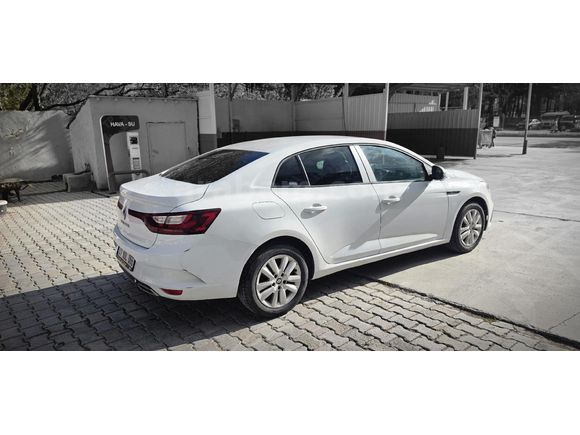 Sahibinden Renault Megane 1.5 Blue DCI Joy 2022 Model