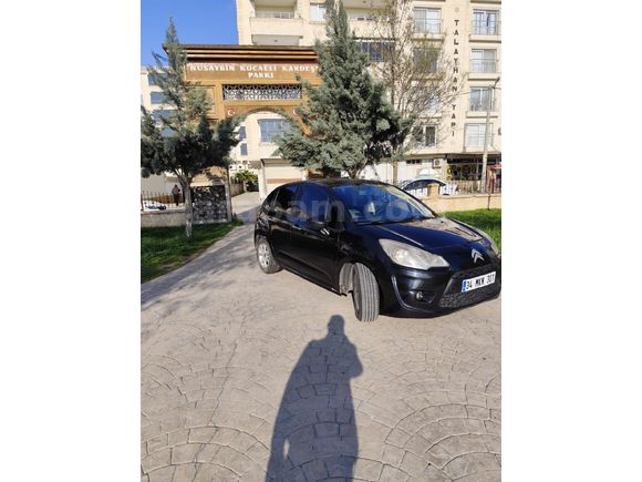 Sahibinden Citroen C3 1.4 Attraction 2010 Model  199.000 km Siyah