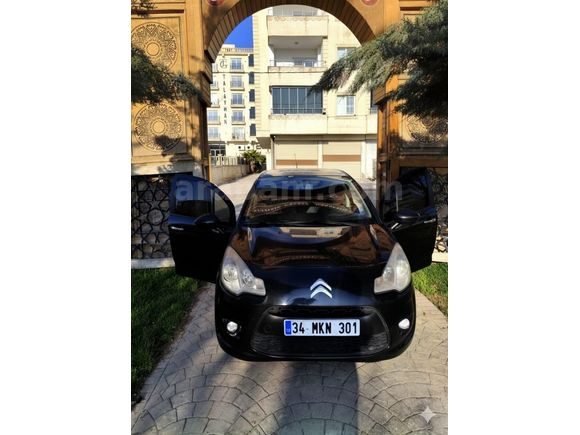 Sahibinden Citroen C3 1.4 Attraction 2010 Model  199.000 km Siyah
