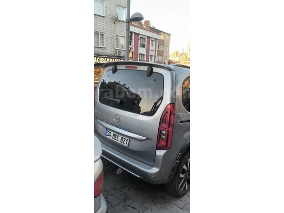 Sahibinden Opel Combo 1.5 CDTI Ultimate 2024 Model  27.000 km Gri