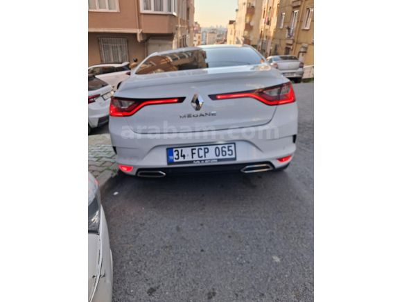 Sahibinden Renault Megane 1.3 TCe Joy 2022 Model