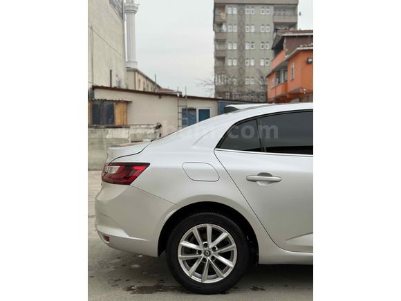 Sahibinden Renault Megane 1.5 dCi Touch 2017 Model 