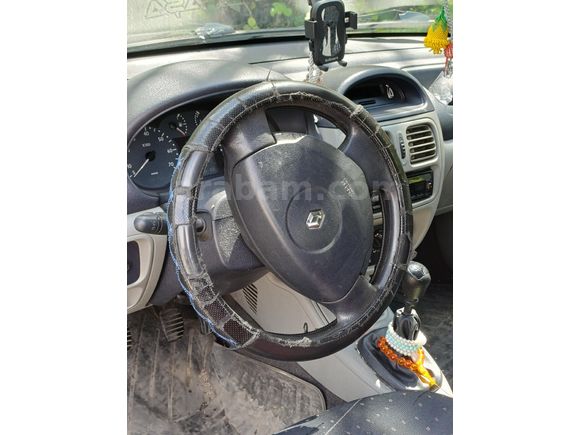 Sahibinden Renault Clio 1.4 Authentique 2004 Model