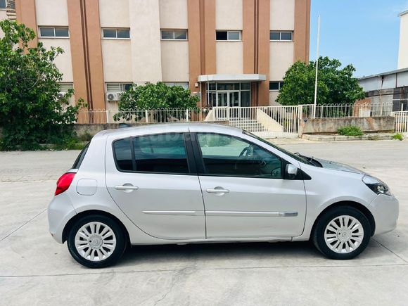 Sahibinden Renault Clio 1.5 dCi Extreme Edition 2012 Model