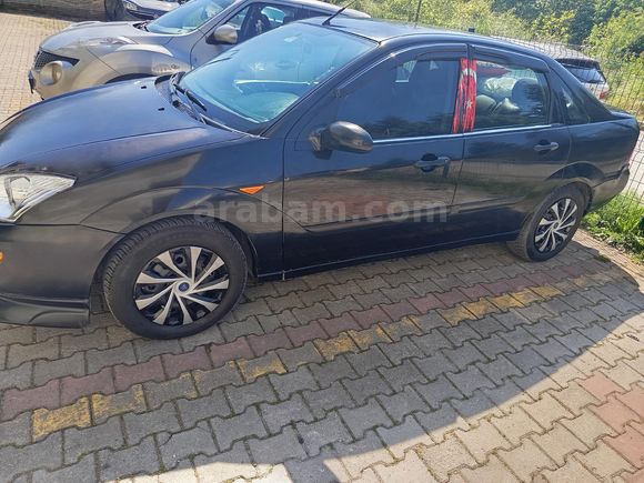 Sahibinden Ford Focus 1.6 Ambiente 2001 Model  269.000 km Siyah