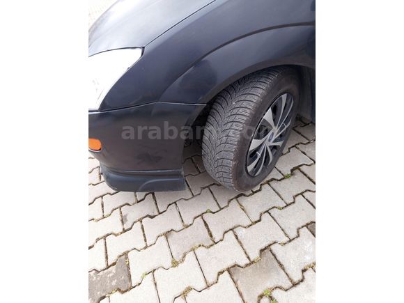 Sahibinden Ford Focus 1.6 Ambiente 2001 Model  269.000 km Siyah