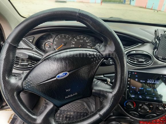 Sahibinden Ford Focus 1.6 Ambiente 2001 Model  269.000 km Siyah