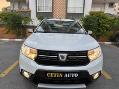 ÇETİN OTOMOTIV’DEN İLK SAHİBİNDEN SADECE 80.000 KM’DE HATASIZ BOYASIZ Dacia Sandero 1.5 dCi Stepway 2017 Model Mersin