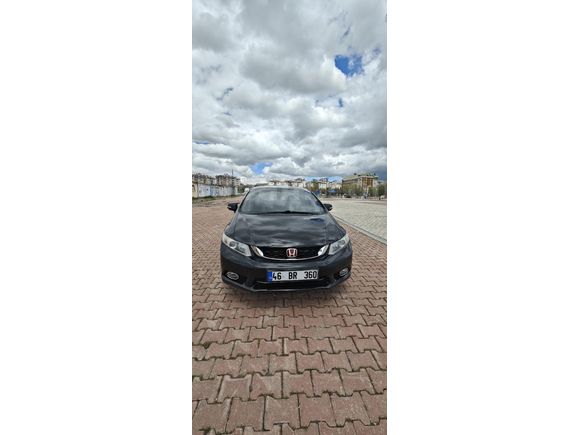 Sahibinden Temiz-Orjinal Honda Civic 1.6i VTEC Eco Dream 2015 Model  117.000 km Siyah