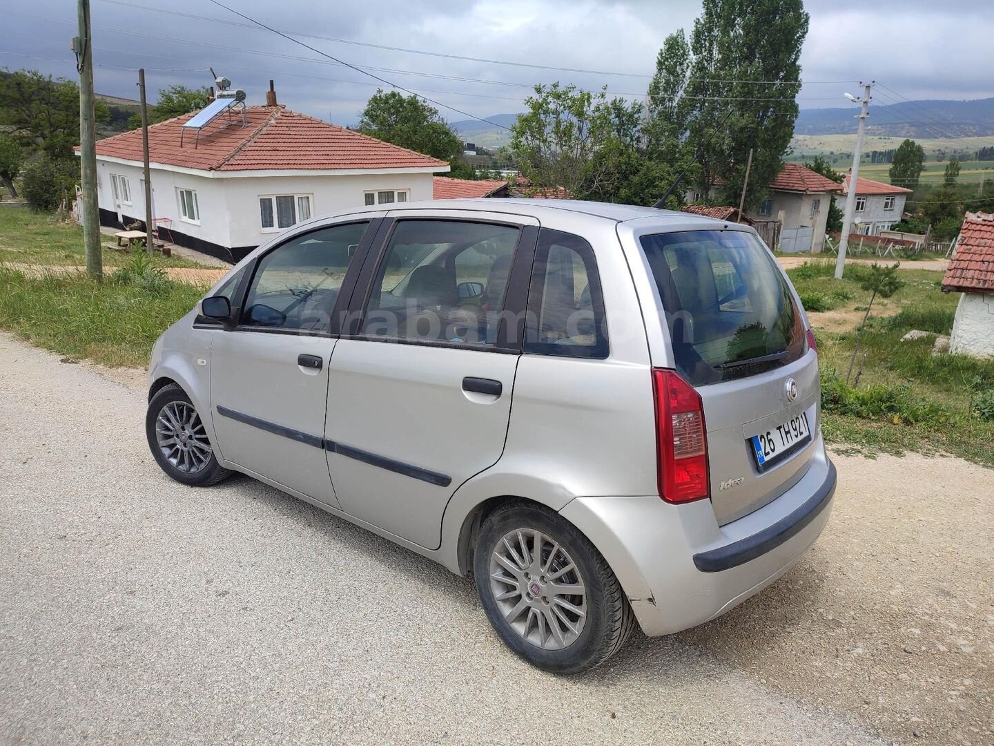 Sahibinden Fiat Idea 1.3 Multijet Dynamic 2006 Model Eskişehir 164.000 km Gri (Gümüş) 2