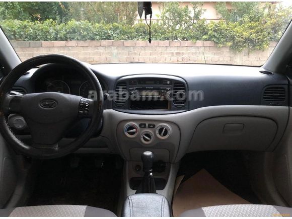Sahibinden Hyundai Accent Era 1.5 CRDi-VGT Team 2006 Model